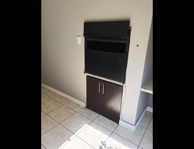 2 BEDROOM APARTMENT FOR SALE IN PRETORIUSPARK